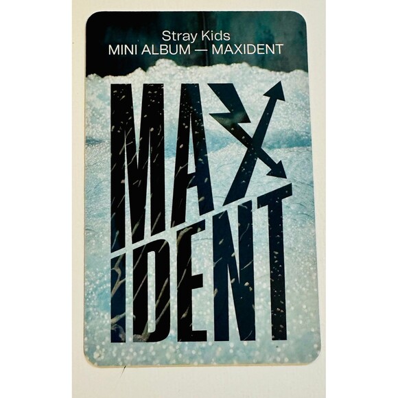 Minho LeeKnow Stray Kids Maxident Target Exclusive PC - Picture 2 of 2